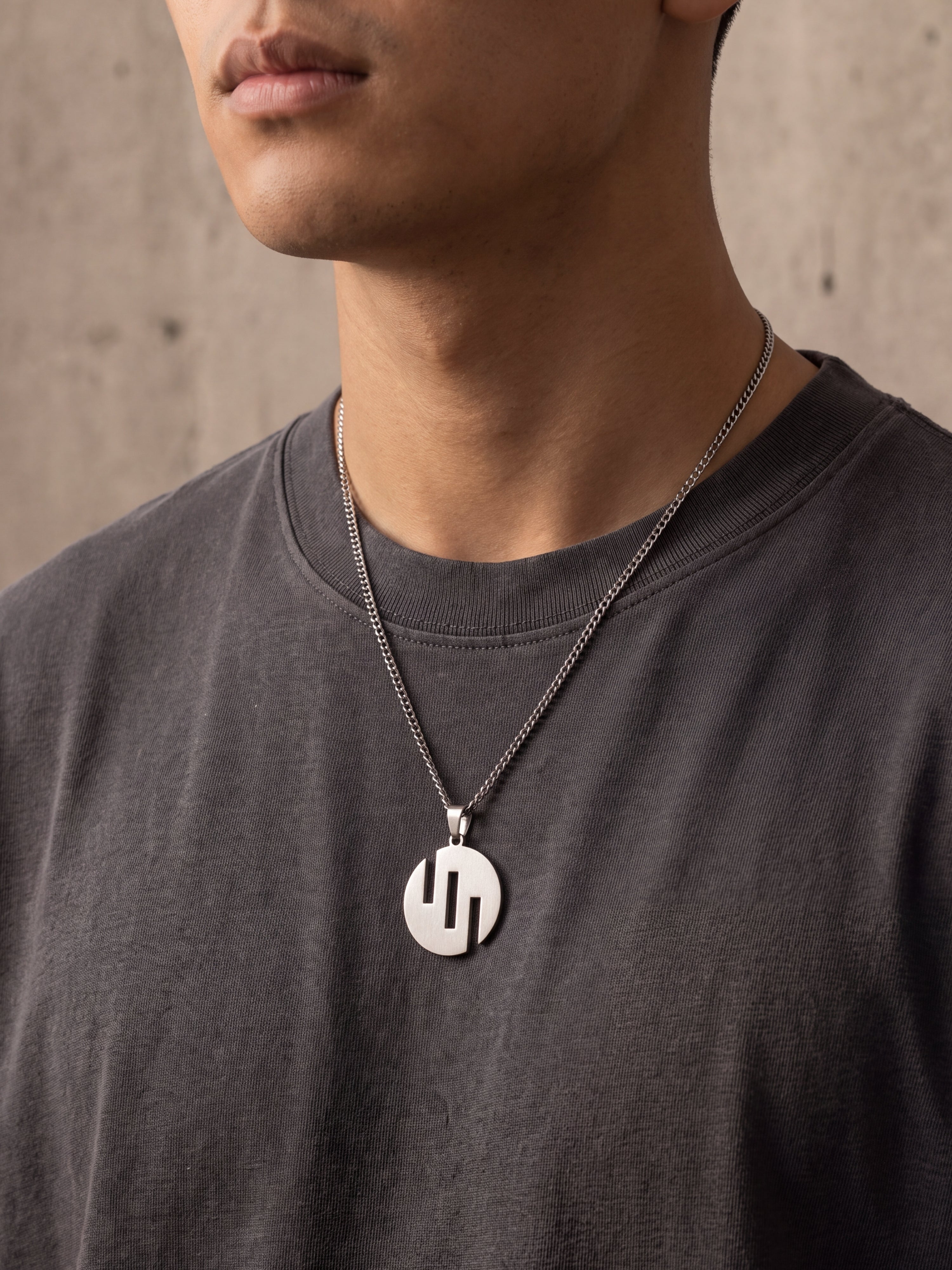 Viltrumite Necklace
